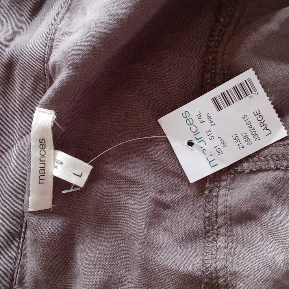 NWT Maurices Zippered Rayon Camo Thin Jacket Size L - Picture 7 of 11